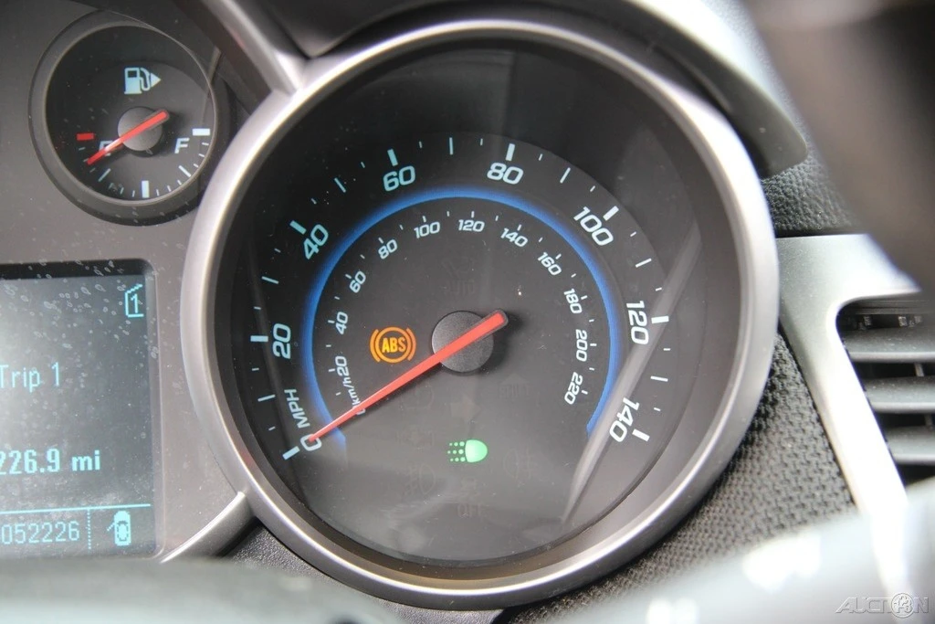 2011 Chevrolet Cruze - Image 20 of 21