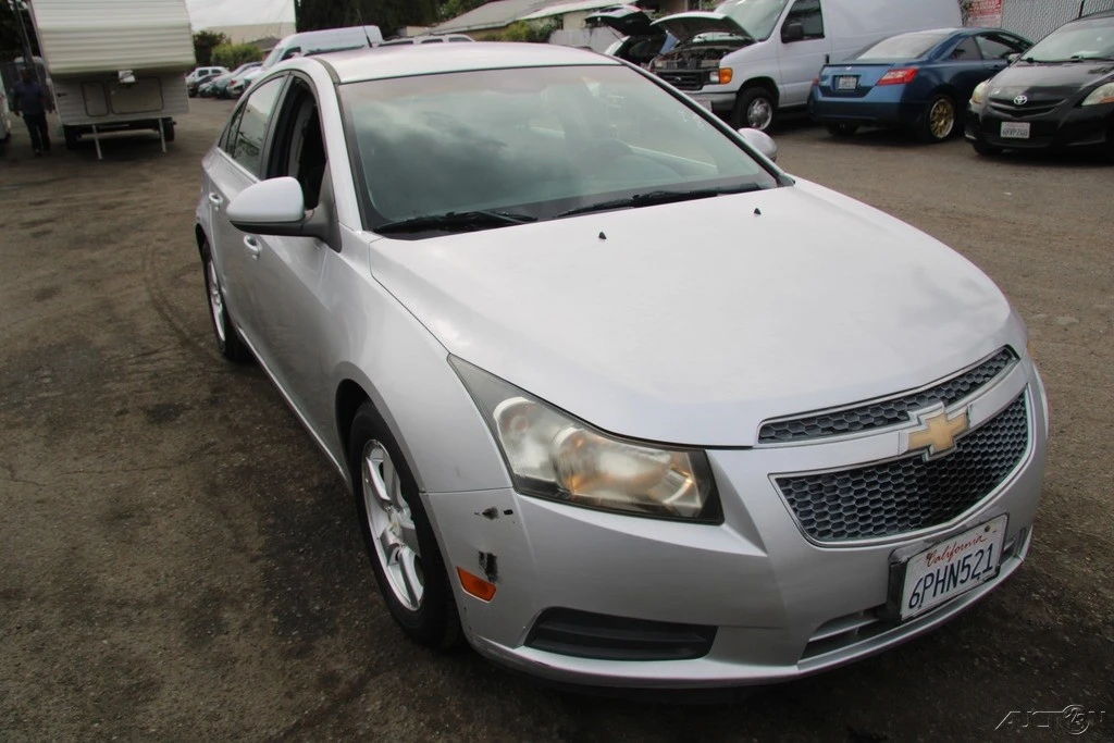 2011 Chevrolet Cruze - Image 11 of 21