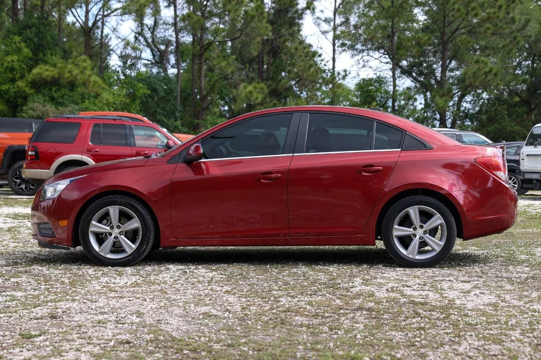2011 Chevrolet Cruze - Image 3 of 21