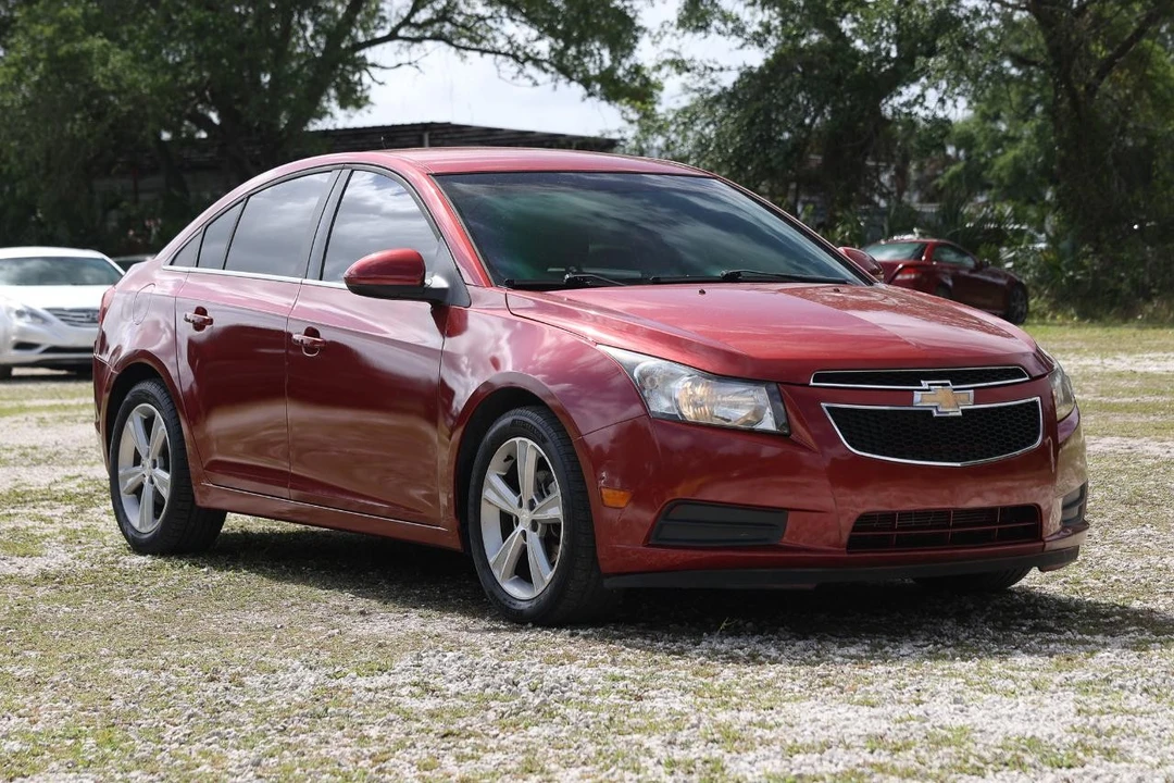 2011 Chevrolet Cruze - Image 15 of 21