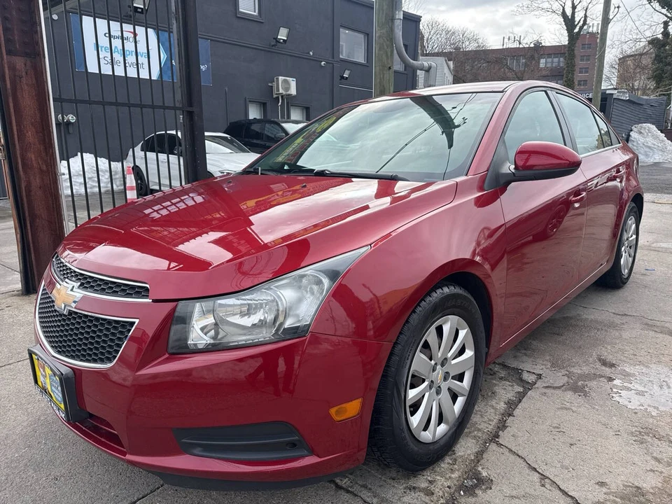 2011 Chevrolet Cruze - Image 4 of 21
