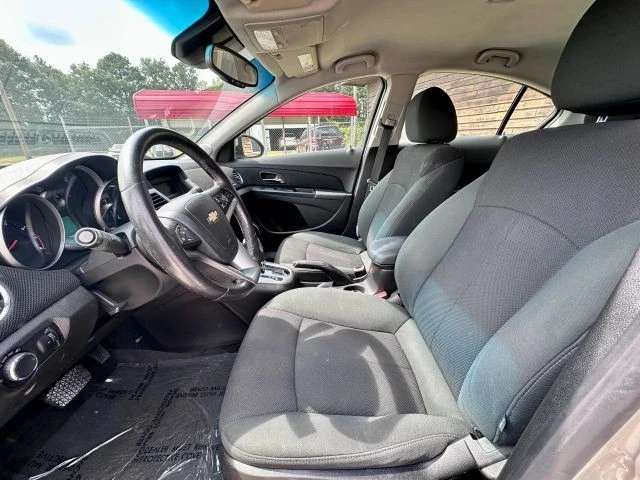 2011 Chevrolet Cruze - Image 9 of 14