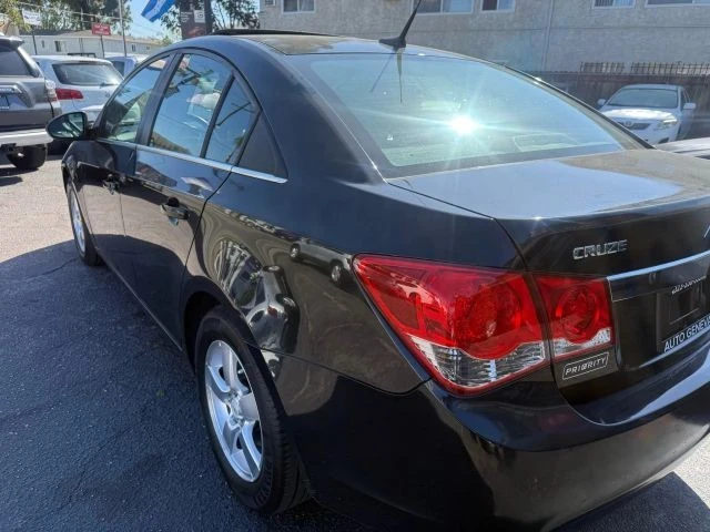 2011 Chevrolet Cruze - Image 12 of 21