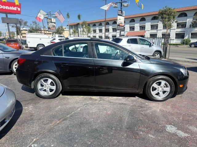 2011 Chevrolet Cruze - Image 4 of 21