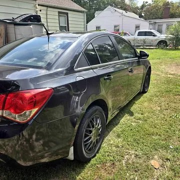 2011 Chevrolet Cruze LT Sedan 4D