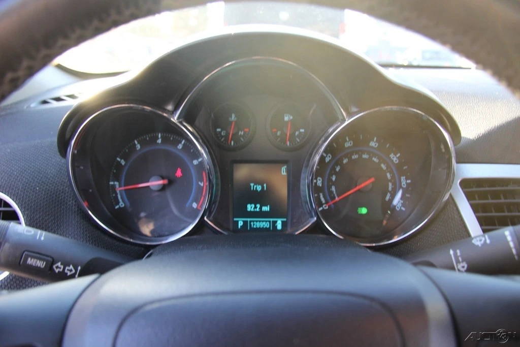 2011 Chevrolet Cruze - Image 14 of 21