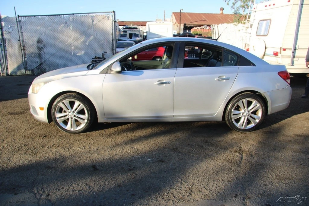 2011 Chevrolet Cruze - Image 7 of 21