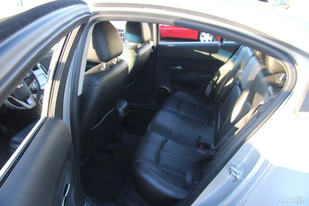 2011 Chevrolet Cruze - Image 19 of 21
