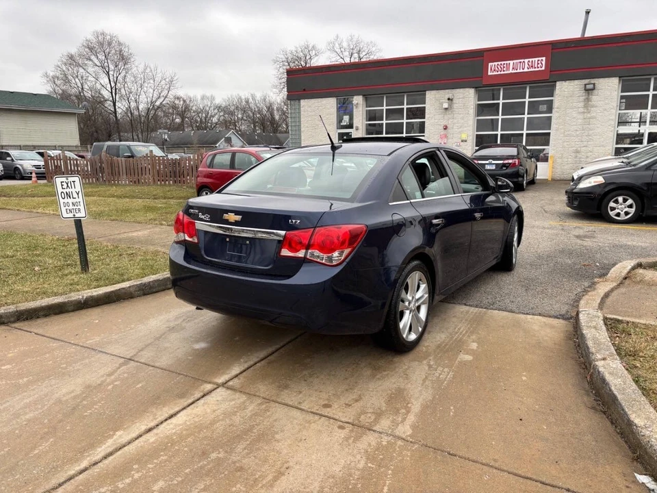 2011 Chevrolet Cruze - Image 12 of 21
