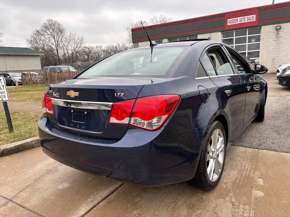 2011 Chevrolet Cruze - Image 8 of 21
