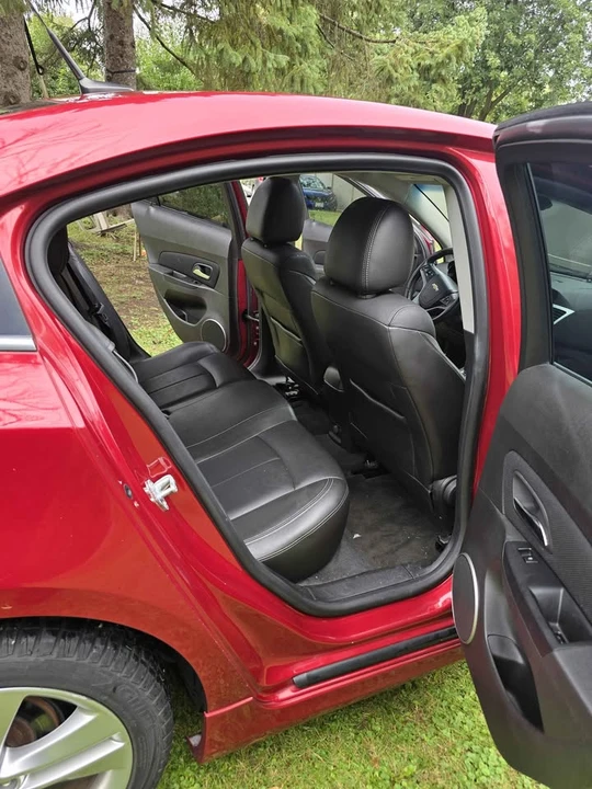 2011 Chevrolet Cruze - Image 6 of 11