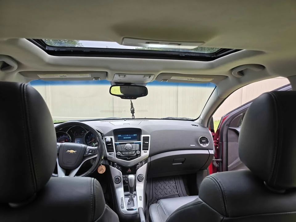 2011 Chevrolet Cruze - Image 9 of 11