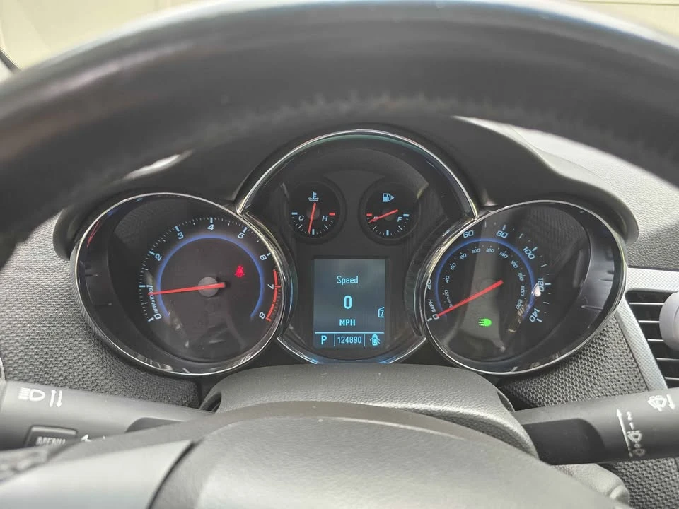 2011 Chevrolet Cruze - Image 10 of 11