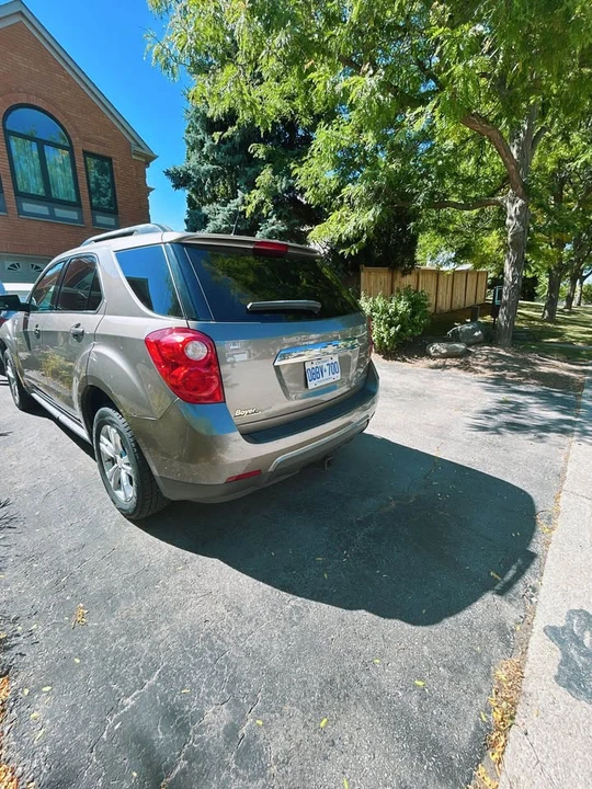 2011 Chevrolet Equinox - Image 2 of 9