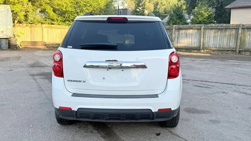 2011 Chevrolet Equinox - Image 4 of 15