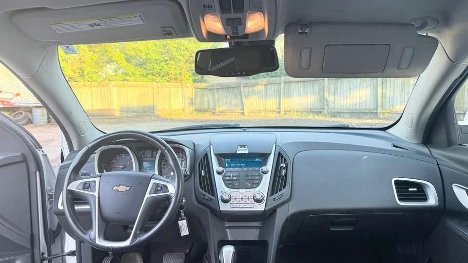 2011 Chevrolet Equinox - Image 12 of 15