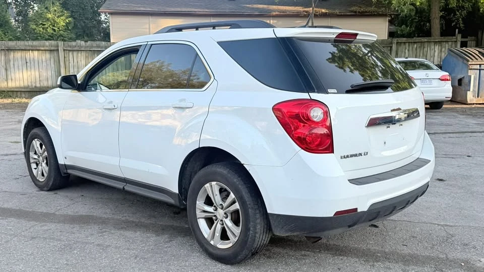 2011 Chevrolet Equinox - Image 3 of 15