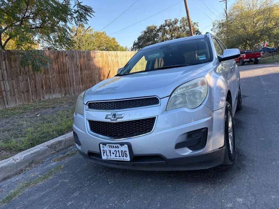 2011 Chevrolet Equinox - Image 3 of 6