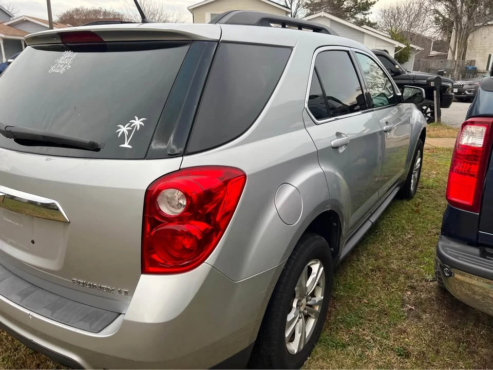 2011 Chevrolet Equinox - Image 8 of 14