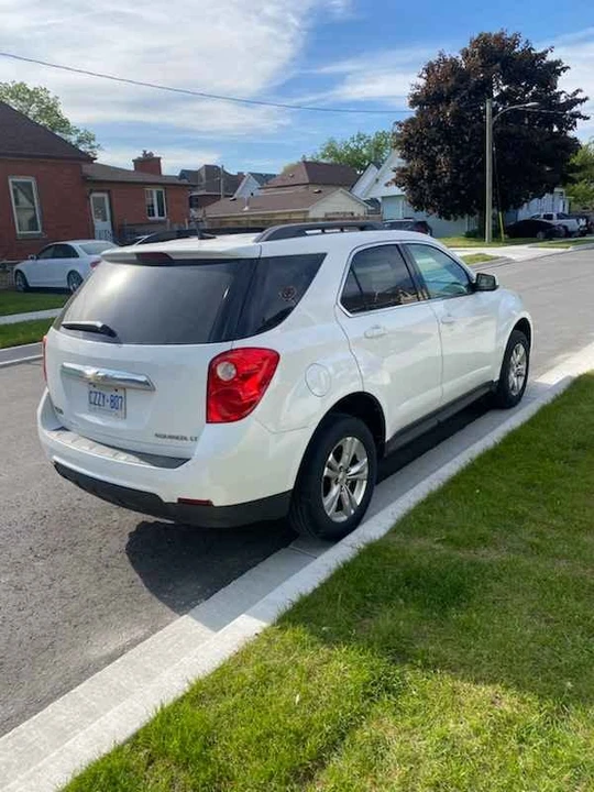 2011 Chevrolet Equinox - Image 2 of 10