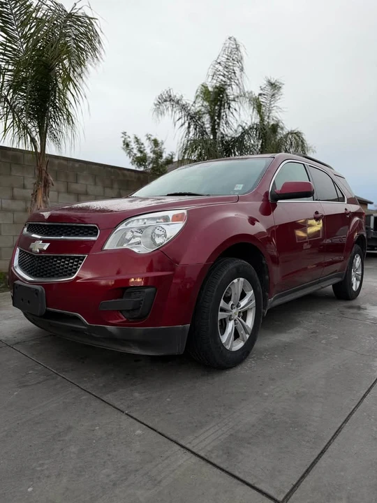 2011 Chevrolet Equinox - Image 2 of 8