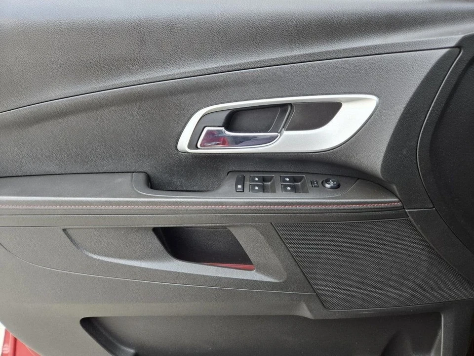 2011 Chevrolet Equinox - Image 13 of 18