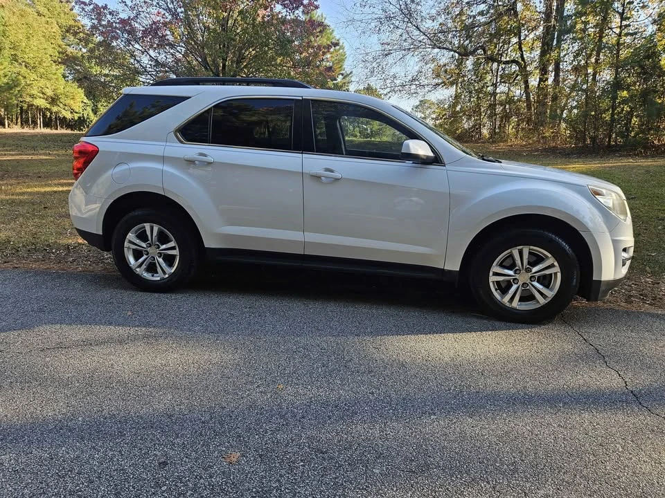 2011 Chevrolet Equinox - Image 10 of 13
