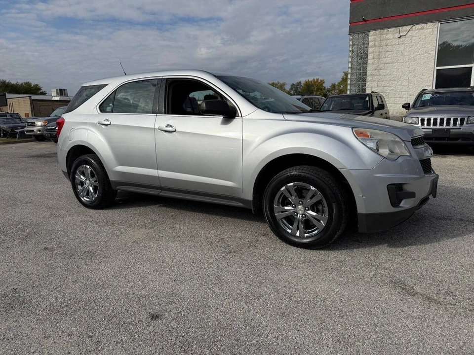 2011 Chevrolet Equinox - Image 6 of 19