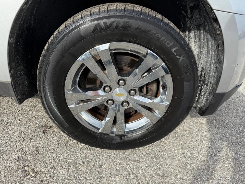 2011 Chevrolet Equinox - Image 10 of 19