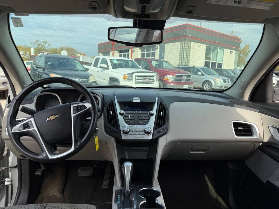 2011 Chevrolet Equinox - Image 13 of 19