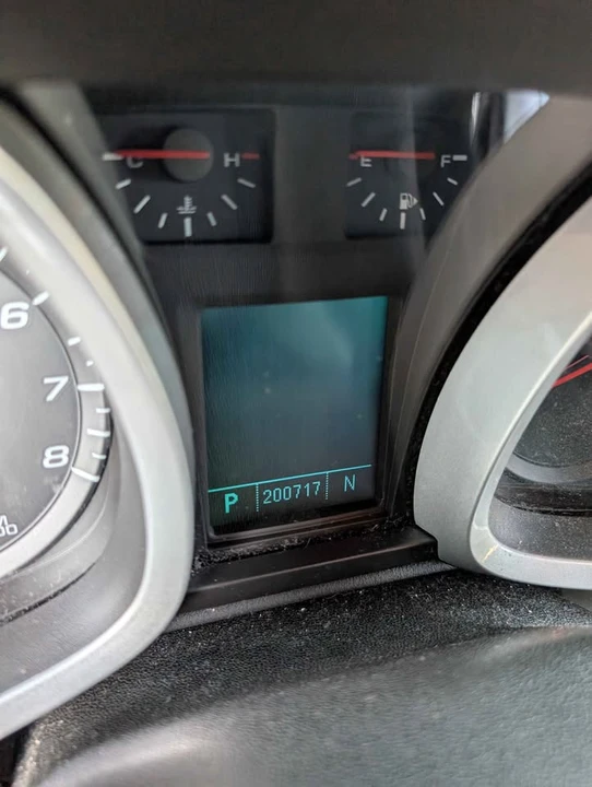 2011 Chevrolet Equinox - Image 4 of 15