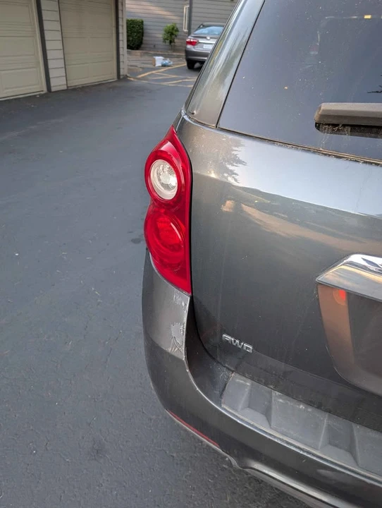 2011 Chevrolet Equinox - Image 11 of 15