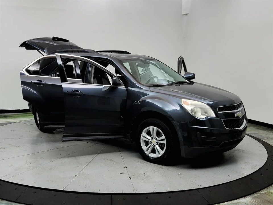 2011 Chevrolet Equinox - Image 10 of 12