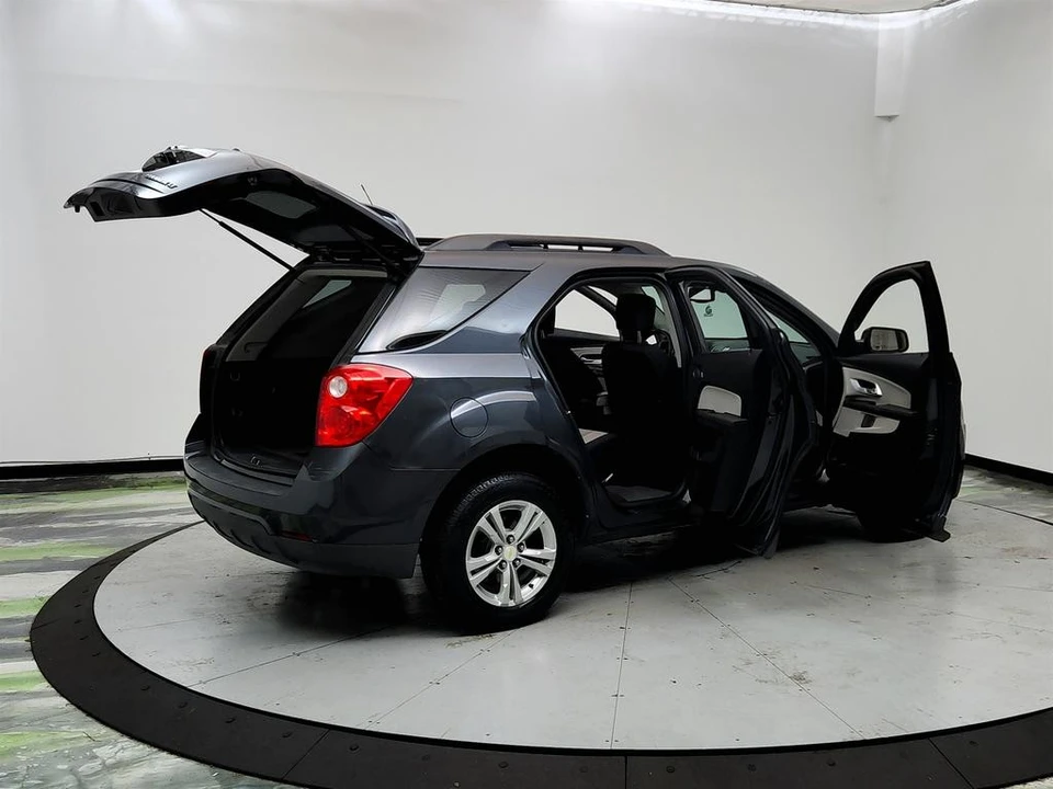 2011 Chevrolet Equinox - Image 11 of 12