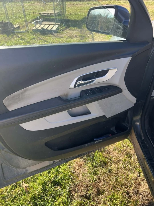 2011 Chevrolet Equinox - Image 10 of 14