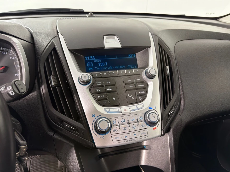 2011 Chevrolet Equinox - Image 15 of 21