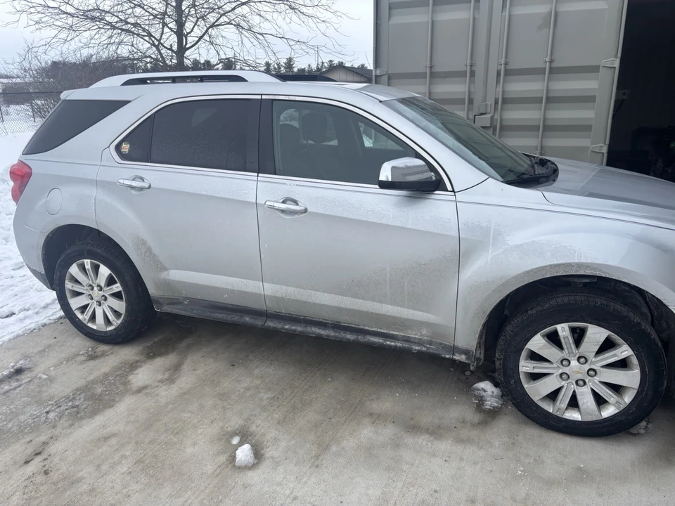 2011 Chevrolet Equinox - Image 3 of 8