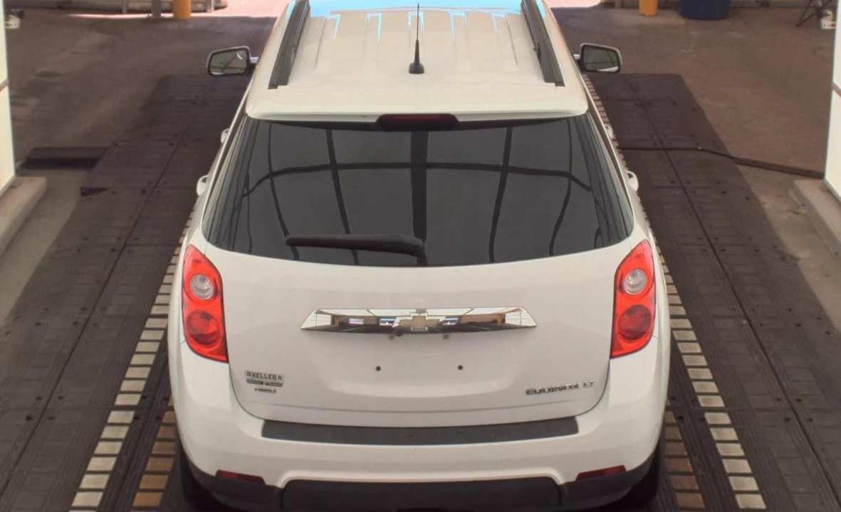 2011 Chevrolet Equinox - Image 5 of 12