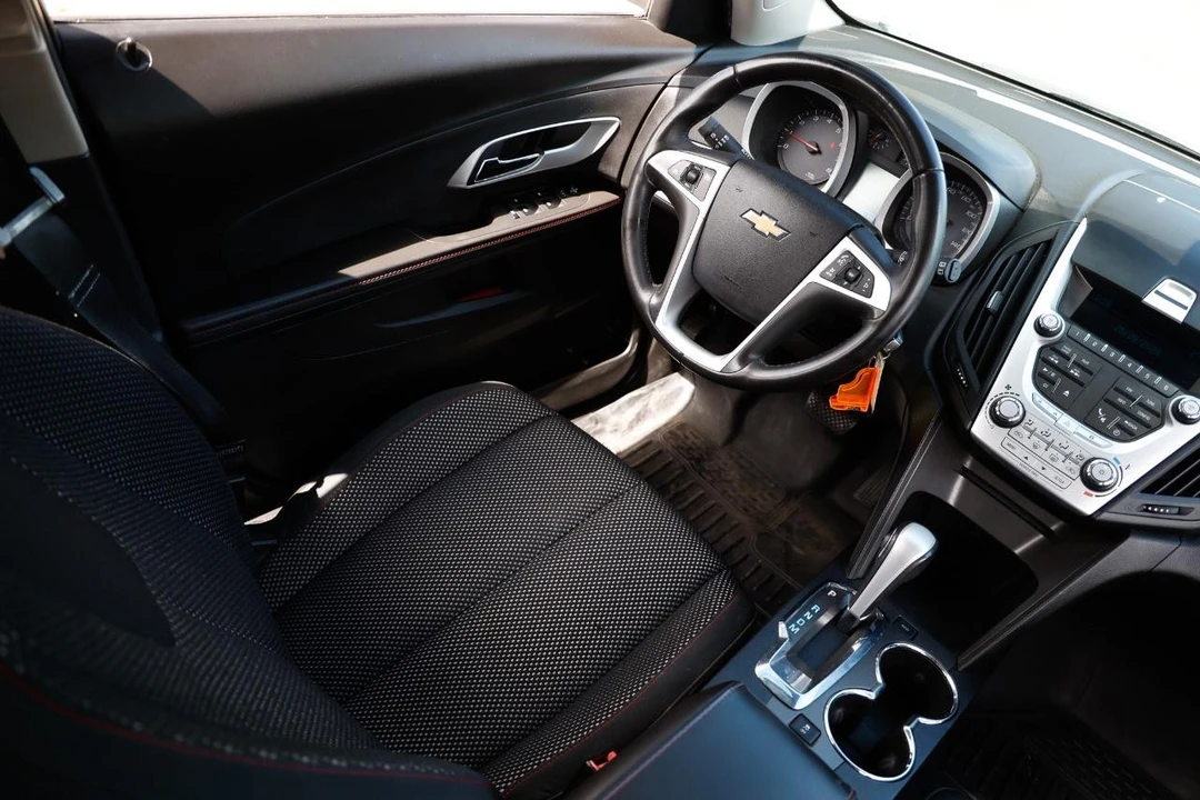 2011 Chevrolet Equinox - Image 20 of 21