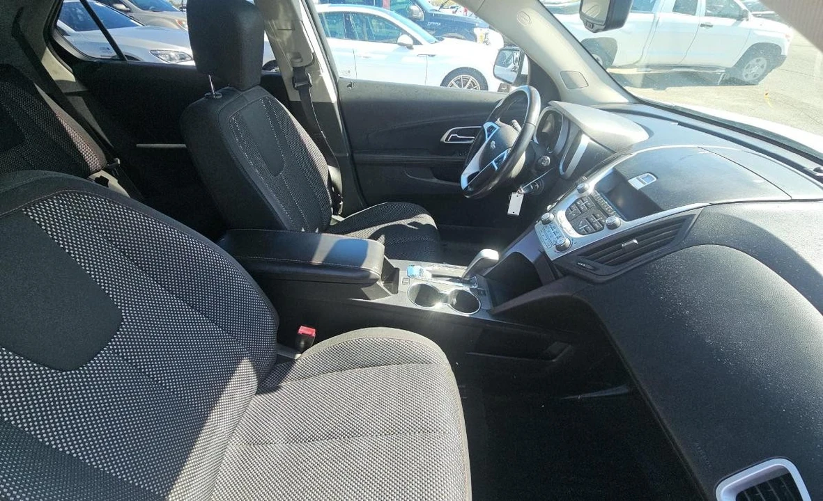 2011 Chevrolet Equinox - Image 8 of 12