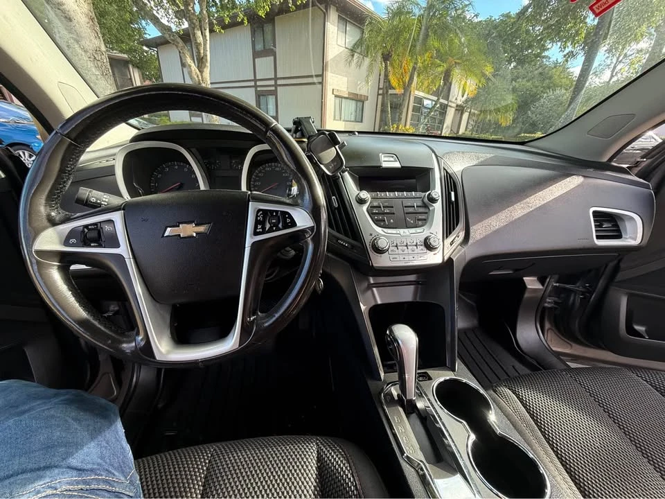 2011 Chevrolet Equinox - Image 3 of 12