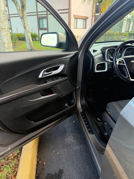 2011 Chevrolet Equinox - Image 9 of 12