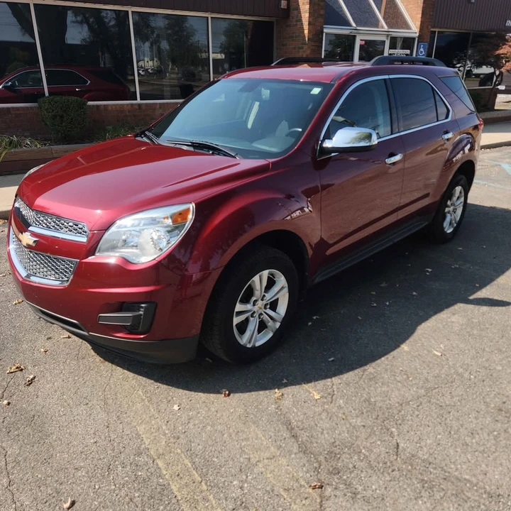 2011 Chevrolet Equinox - Image 2 of 8