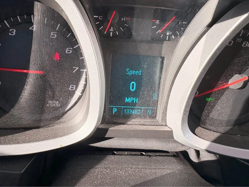 2011 Chevrolet Equinox - Image 2 of 10