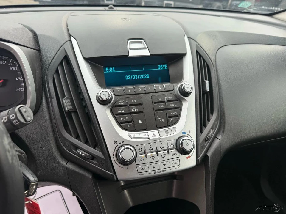 2011 Chevrolet Equinox - Image 18 of 21