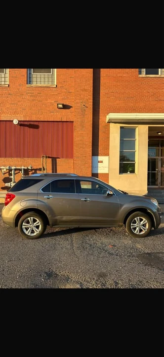 2011 Chevrolet Equinox - Image 4 of 15