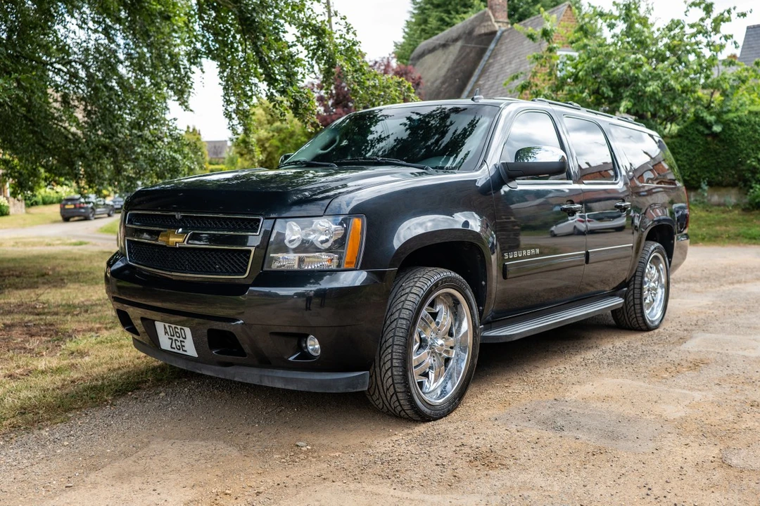 2011 GMC Suburban - Image 18 of 30
