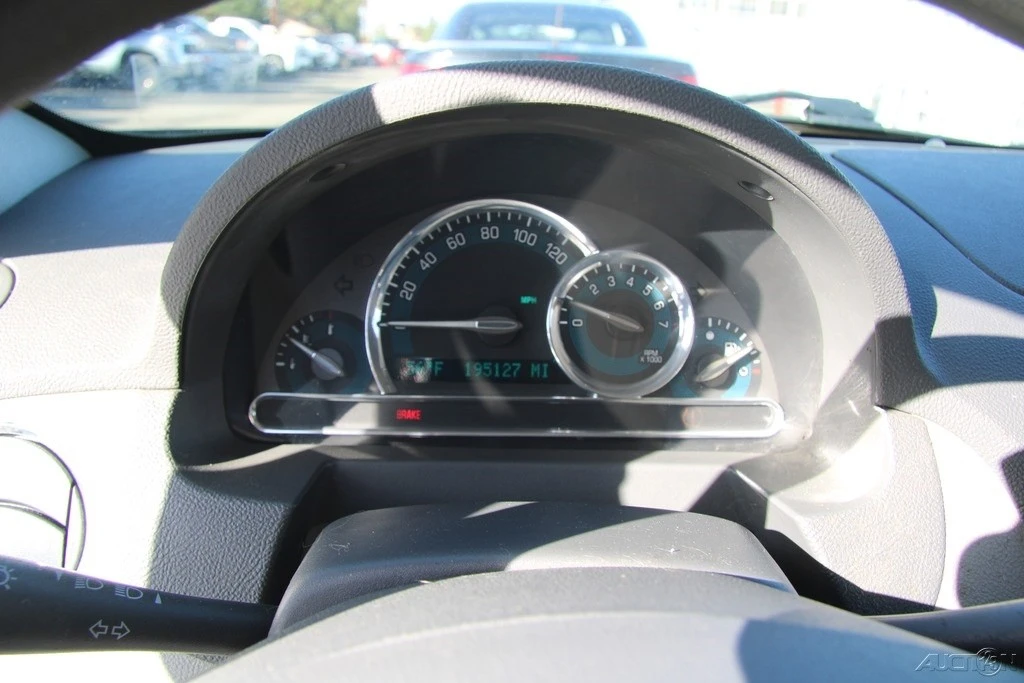 2011 Chevrolet HHR - Image 14 of 21