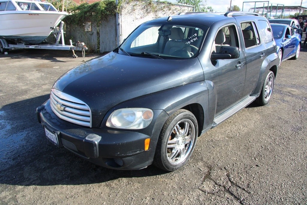 2011 Chevrolet HHR - Image 2 of 21