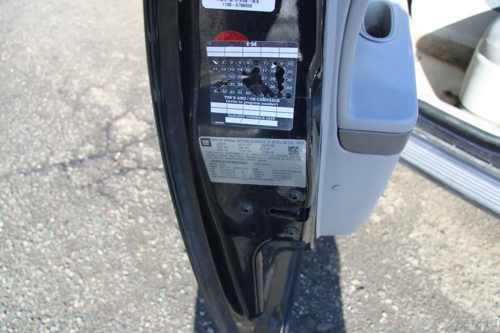 2011 Chevrolet HHR - Image 10 of 21